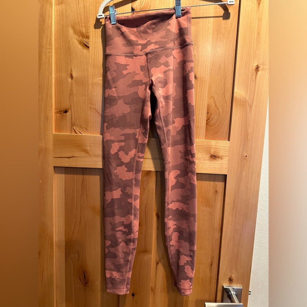 NWOT Lululemon 4 Wunder under train leggings high rise 27” pink camo